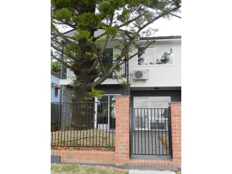 7/77-79 Tank Street, Gladstone QLD 4680