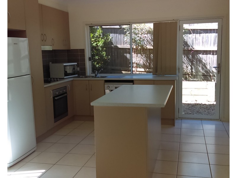 1/77-79 Tank Street, Gladstone QLD 4680