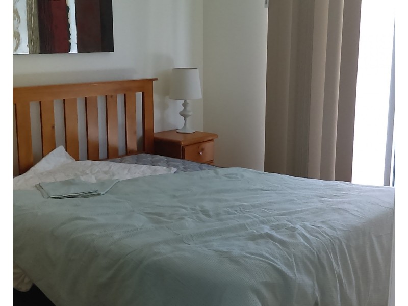 1/77-79 Tank Street, Gladstone QLD 4680