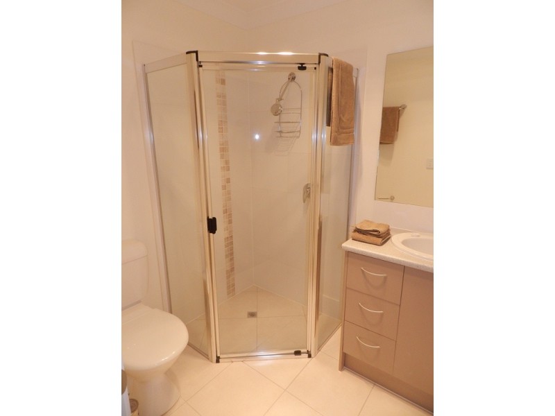 1/77-79 Tank Street, Gladstone QLD 4680