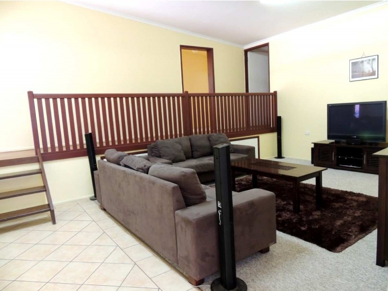 7 Kellett Street, West Gladstone QLD 4680