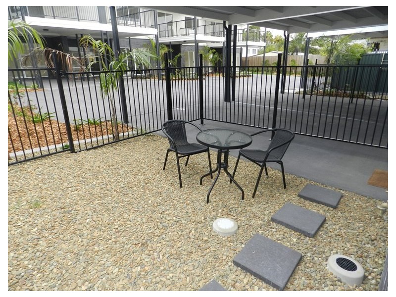 6/77-79 Tank Street, Gladstone QLD 4680