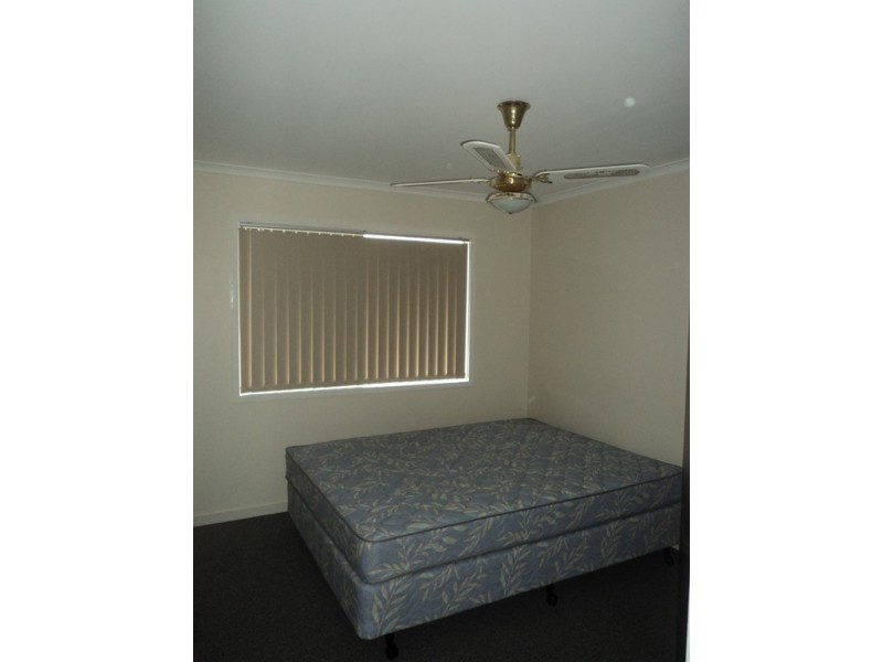 2/179 Phillip Street, Sun Valley QLD 4680