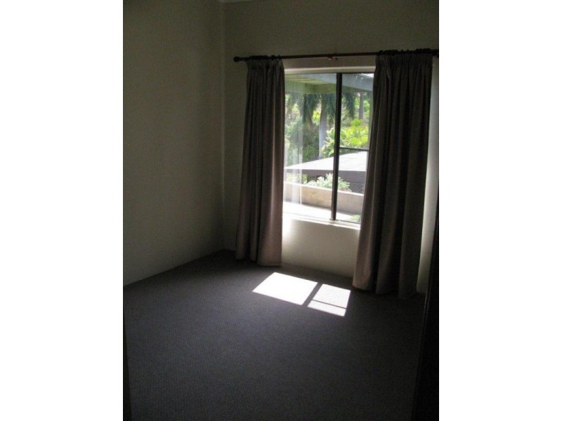 2/21 Marian Close, Sun Valley QLD 4680