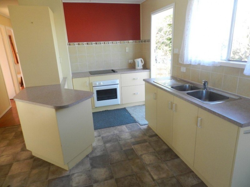 32 Pershouse Street, Barney Point QLD 4680