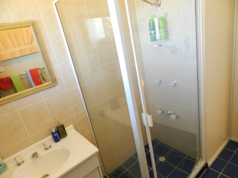 32 Pershouse Street, Barney Point QLD 4680