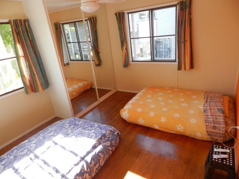 32 Pershouse Street, Barney Point QLD 4680