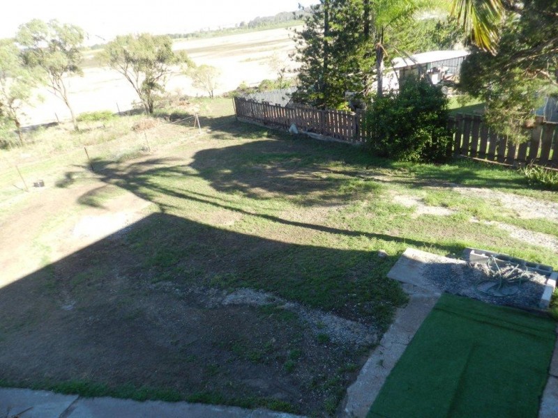 32 Pershouse Street, Barney Point QLD 4680