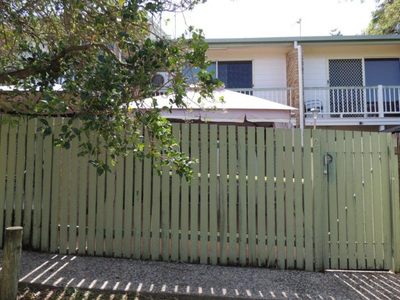 2/38 Marten Street, Gladstone QLD 4680
