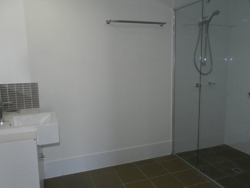 212/60 Glenlyon Street, Gladstone QLD 4680