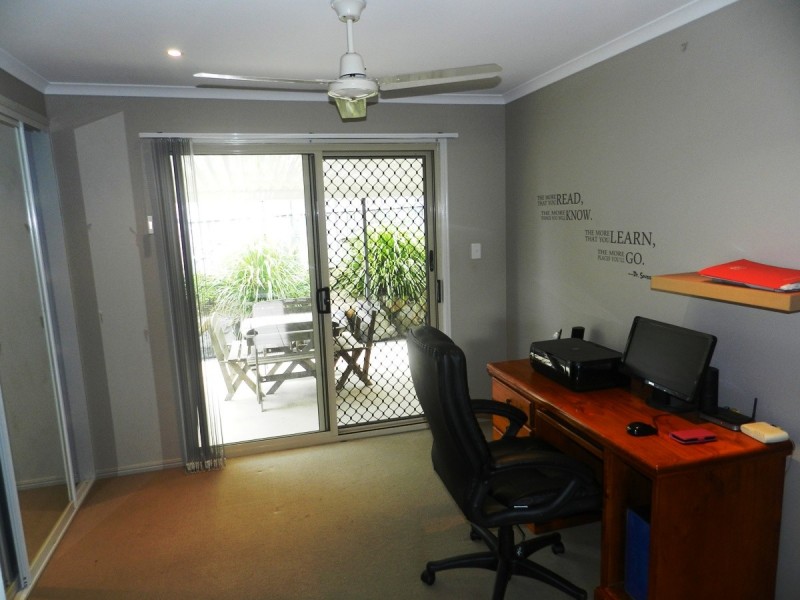 9 Lauren Court, South Gladstone QLD 4680