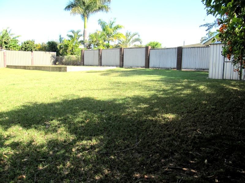 3/37 J Hickey Ave, Clinton QLD 4680