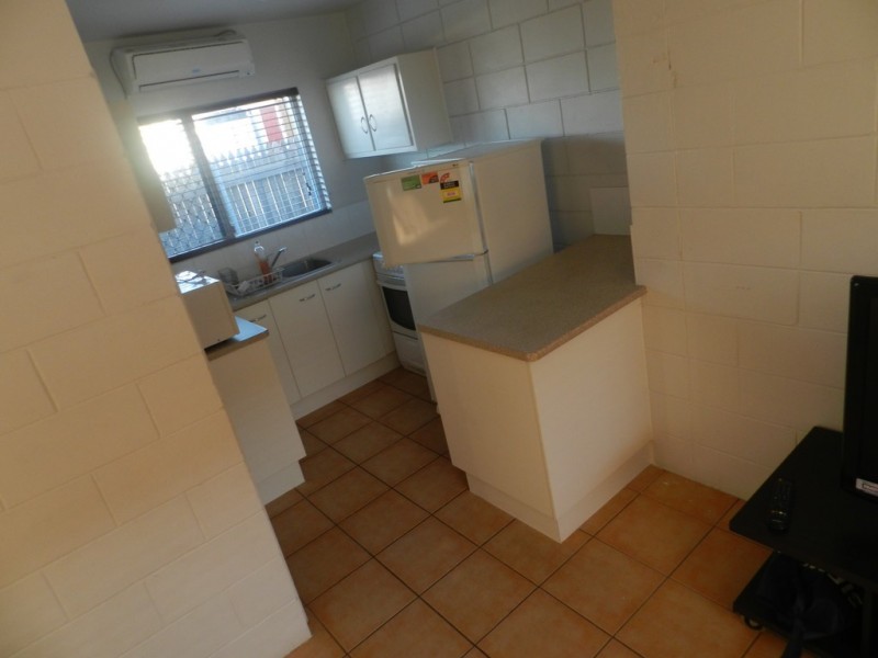 1/29 Off Street, Gladstone QLD 4680