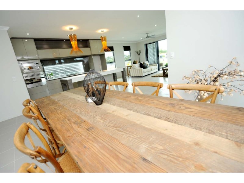 Lot 81 Daintree Blvd, Kirkwood QLD 4680