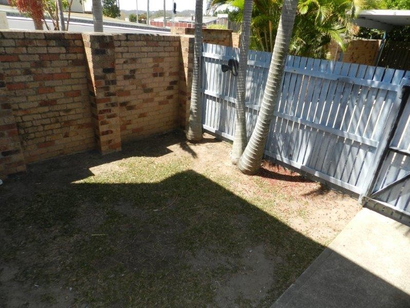 10/10 Chapman Drive, Clinton QLD 4680