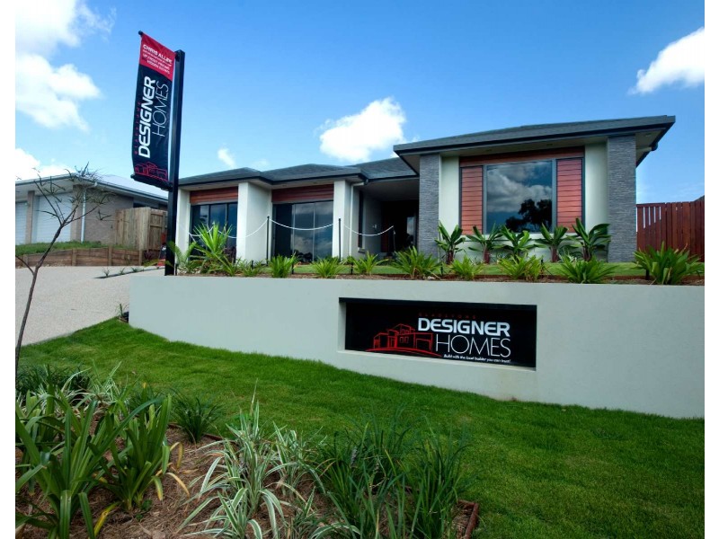 3 Lavender Blvd, Kirkwood QLD 4680