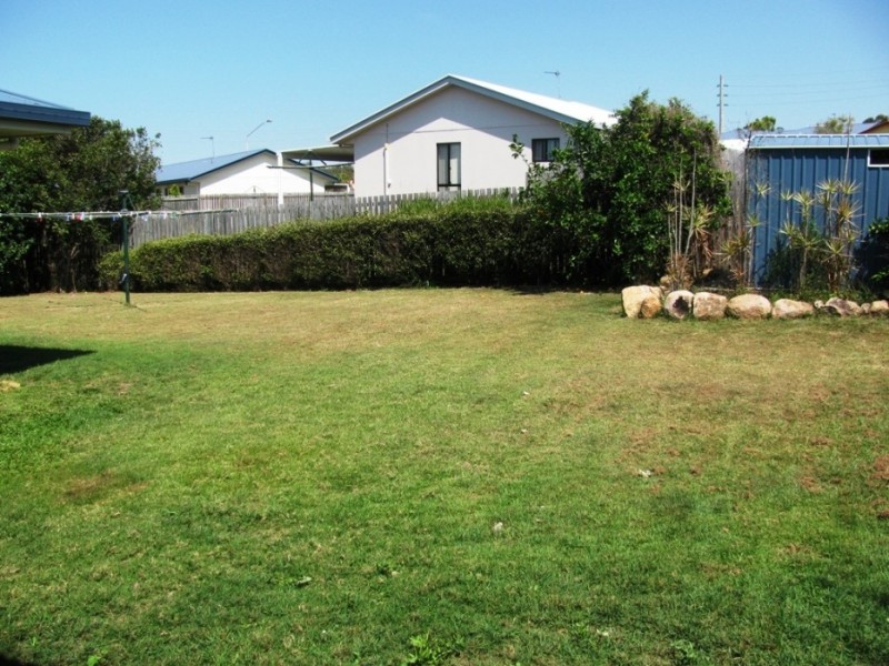 75 Emmadale Drive, New Auckland QLD 4680