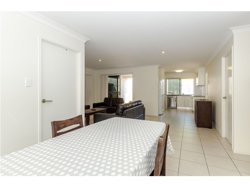 9 Stewart Street, West Gladstone QLD 4680