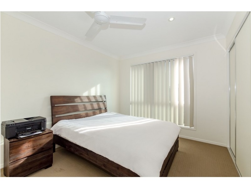 9 Stewart Street, West Gladstone QLD 4680