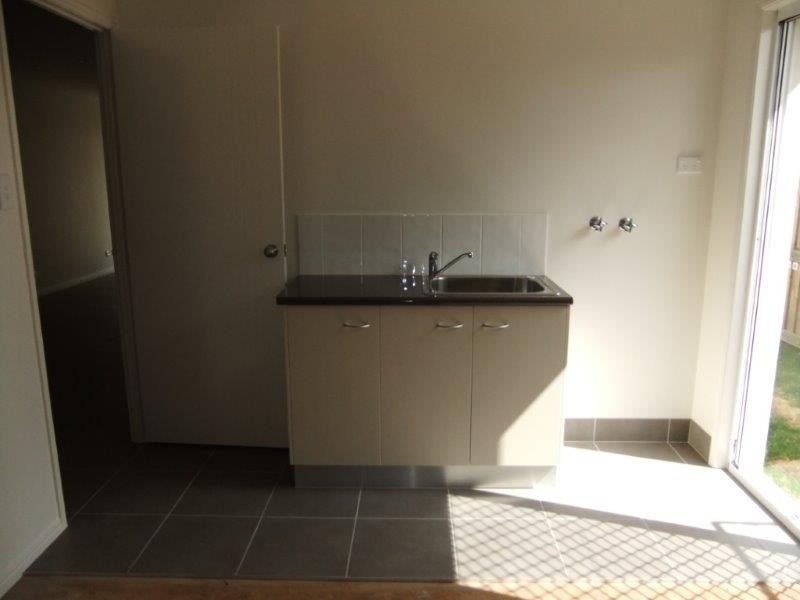 11 Stewart Street, West Gladstone QLD 4680