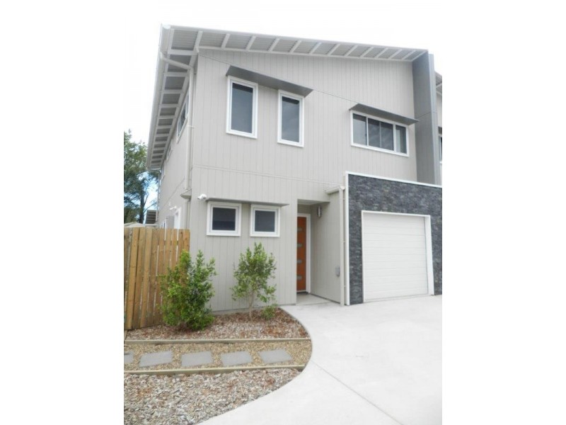 3/230 Auckland Street, South Gladstone QLD 4680