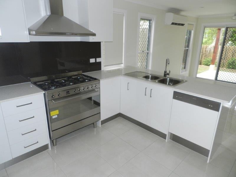 3/230 Auckland Street, South Gladstone QLD 4680