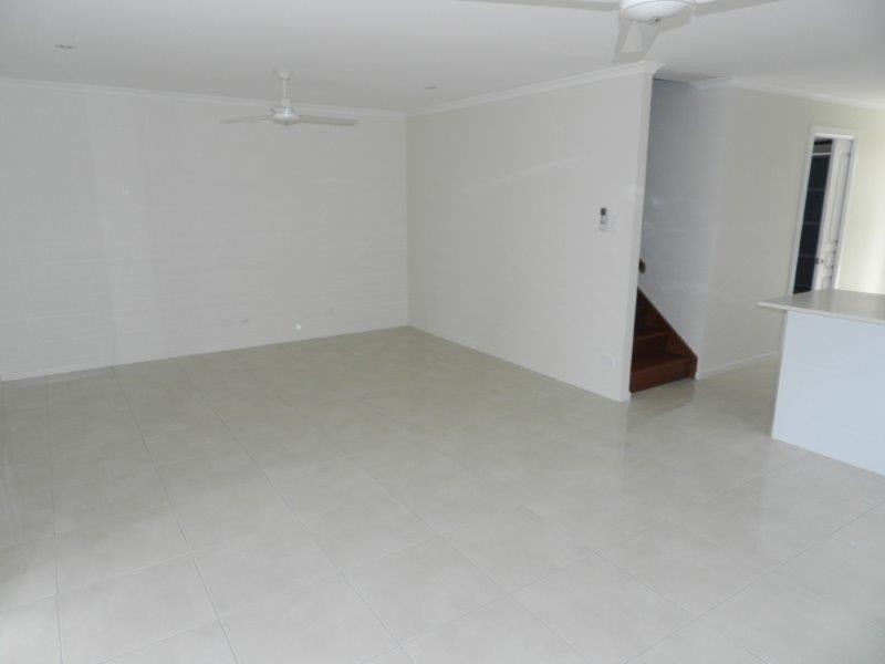 3/230 Auckland Street, South Gladstone QLD 4680