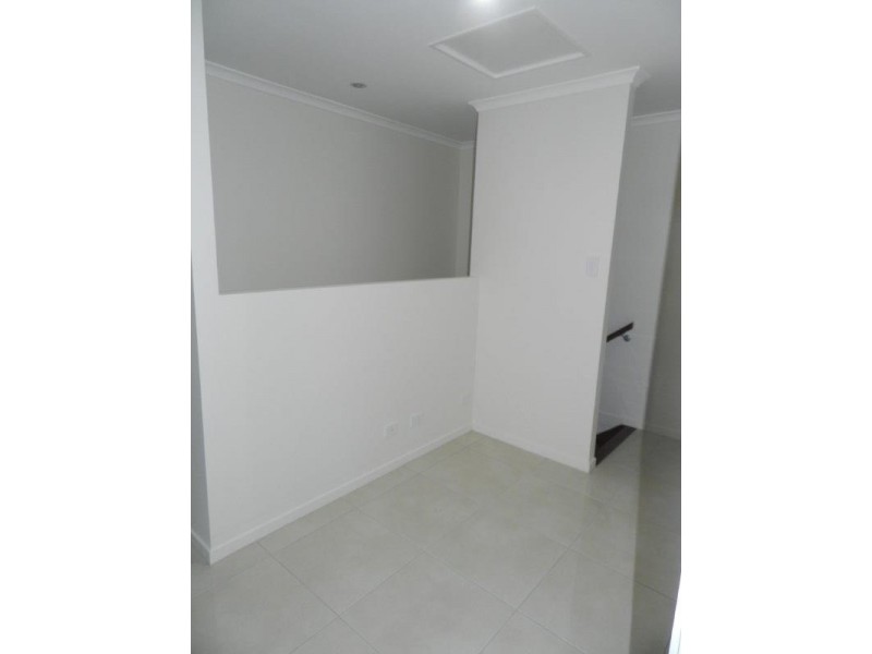 3/230 Auckland Street, South Gladstone QLD 4680
