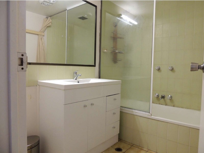 55/32 Kent Street, West Gladstone QLD 4680