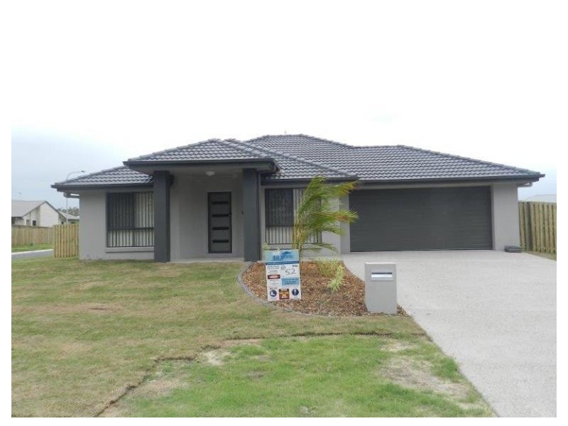 32 Creekview Close, New Auckland QLD 4680