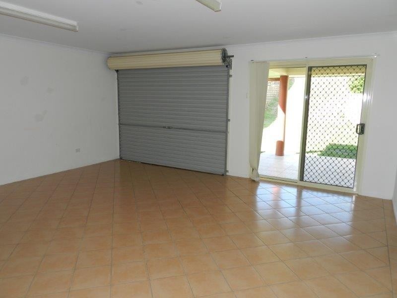 5 Daydream Drive, Clinton QLD 4680