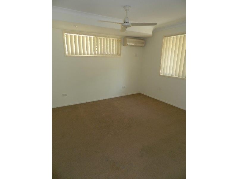 5 Daydream Drive, Clinton QLD 4680