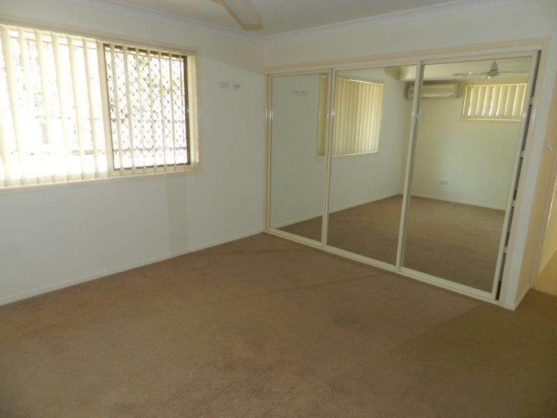 5 Daydream Drive, Clinton QLD 4680