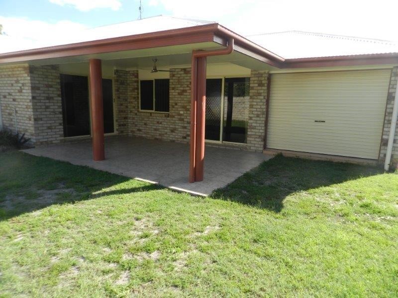 5 Daydream Drive, Clinton QLD 4680