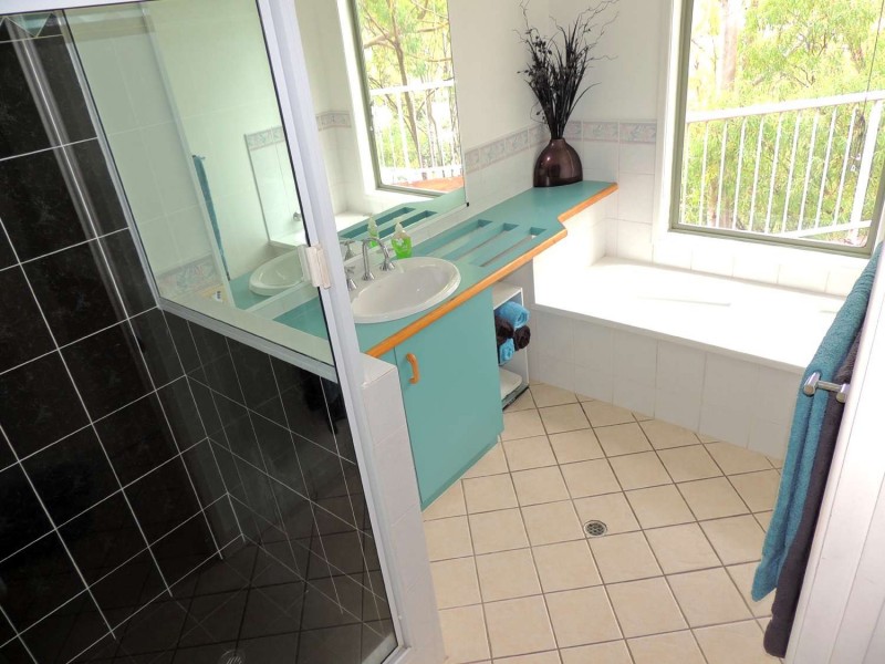 10 Bembooka Close, Glen Eden QLD 4680