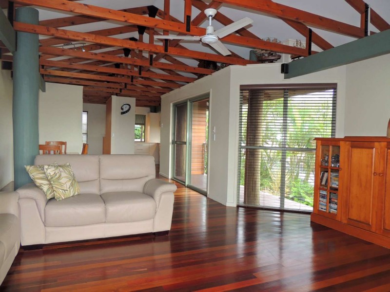 10 Bembooka Close, Glen Eden QLD 4680