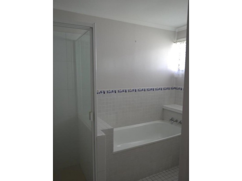 1 Apollo Drive, Clinton QLD 4680