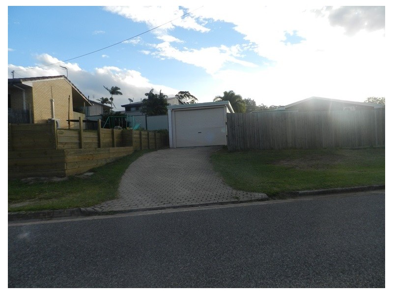 1 Apollo Drive, Clinton QLD 4680