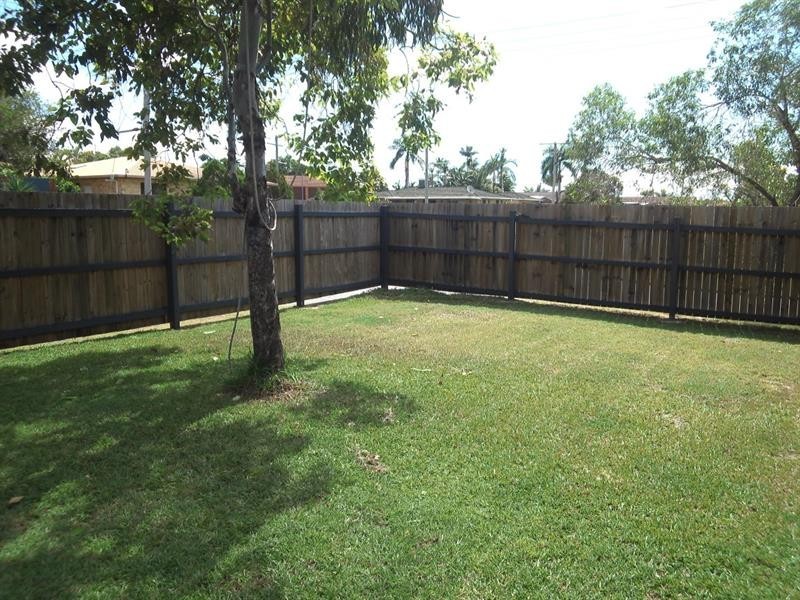 1 Apollo Drive, Clinton QLD 4680