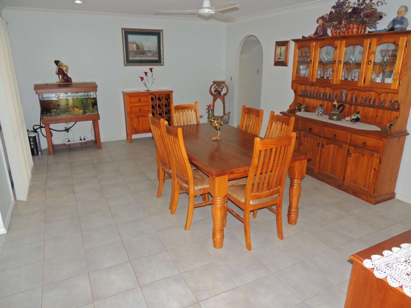 73 Gretel Drive, Clinton QLD 4680