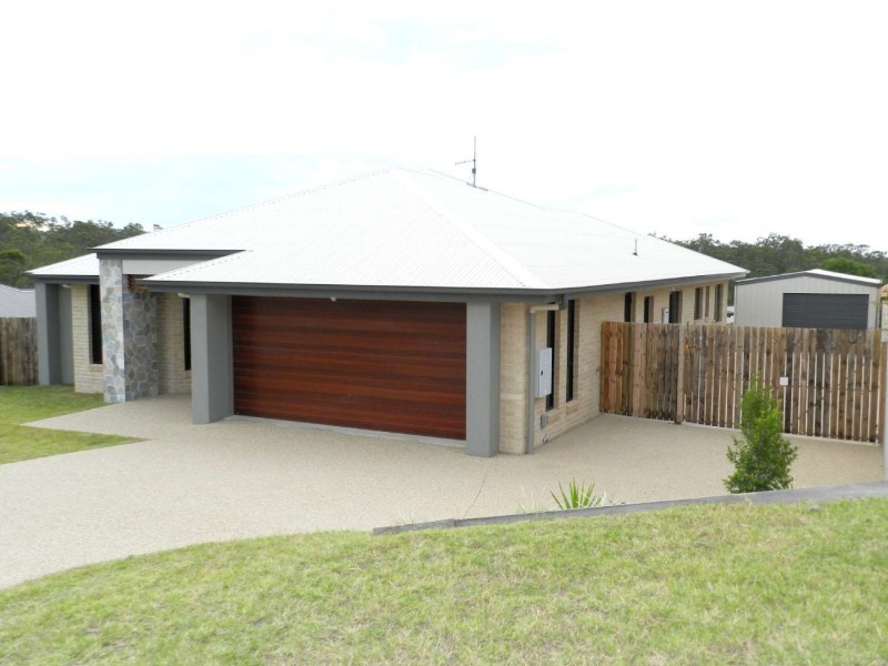 9 Cressbrook Street, Clinton QLD 4680