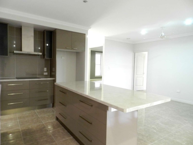 9 Cressbrook Street, Clinton QLD 4680