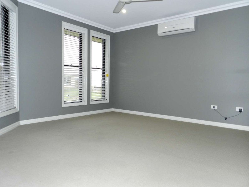 9 Cressbrook Street, Clinton QLD 4680