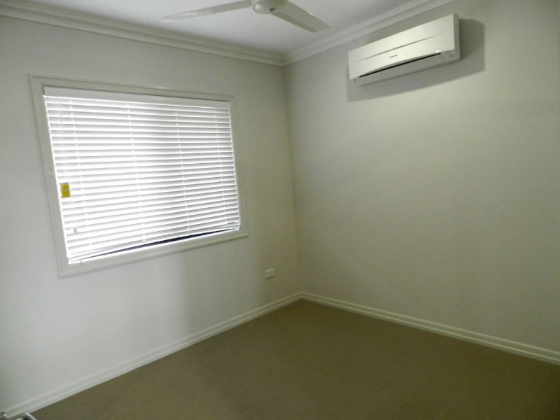 9 Cressbrook Street, Clinton QLD 4680