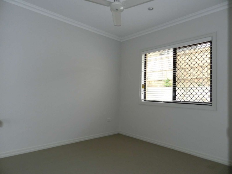 9 Cressbrook Street, Clinton QLD 4680