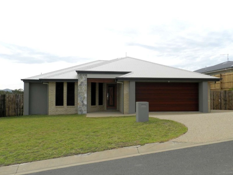 9 Cressbrook Street, Clinton QLD 4680