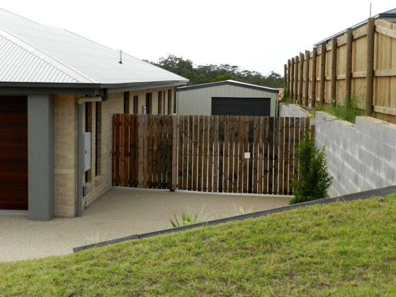 9 Cressbrook Street, Clinton QLD 4680