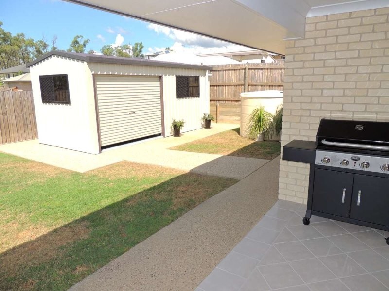 13 Redgum Drive, Kirkwood QLD 4680