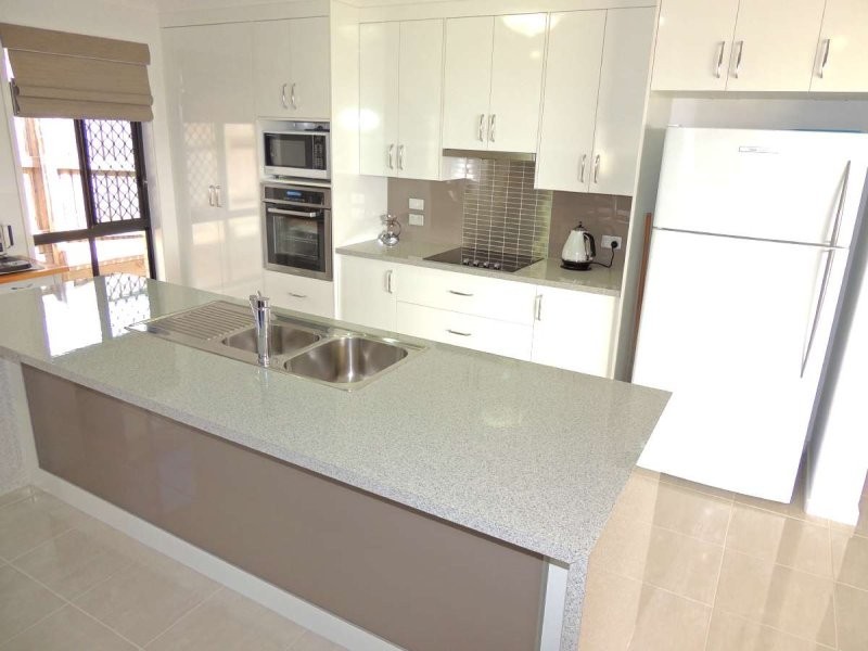 13 Redgum Drive, Kirkwood QLD 4680