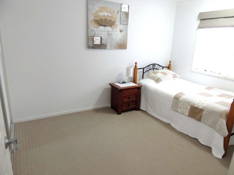 13 Redgum Drive, Kirkwood QLD 4680